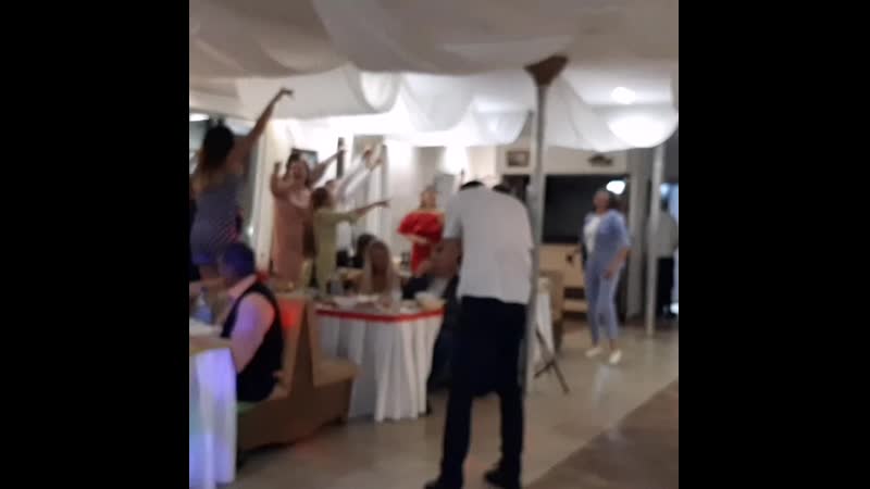 VID_27740611_121627_258.mp4