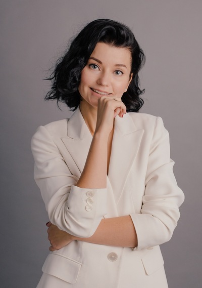 Эльнара Петрова