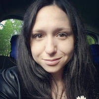 Алена Титова