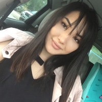 Тома Шапошникова