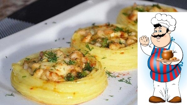 Картофельные гнёзда с курицей Ингредиенты: Картофель 400-450 грамм куриный фарш 200-250 грамм лук 1 штука чеснок (зубчик)1 штука яйцо 1 штука мука 2-3 ст. ложки сыр твердый (по желанию) 50-70